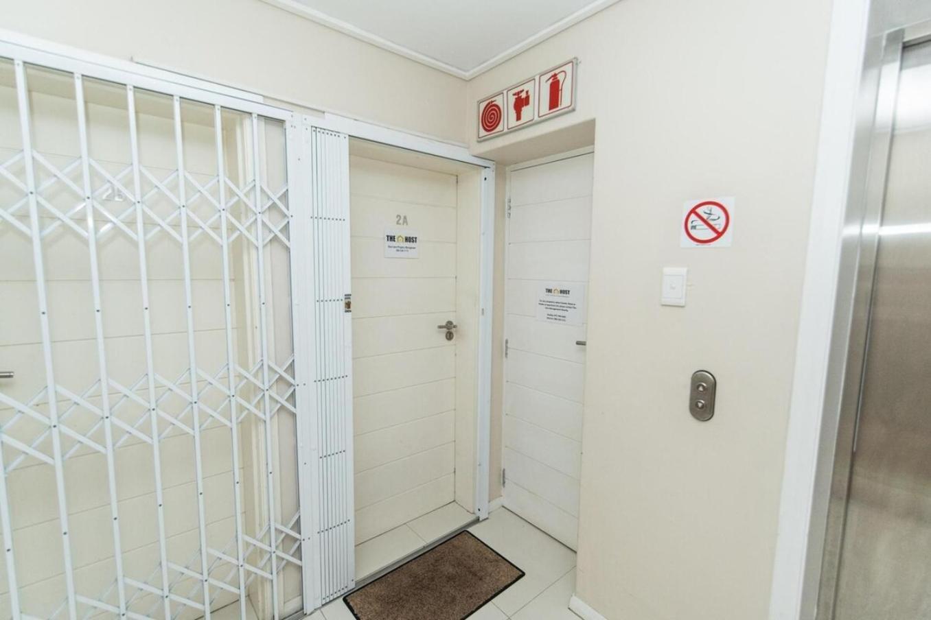 The Pearls 2Nd Floor Luxury Apartment Port Elizabeth Exterior photo